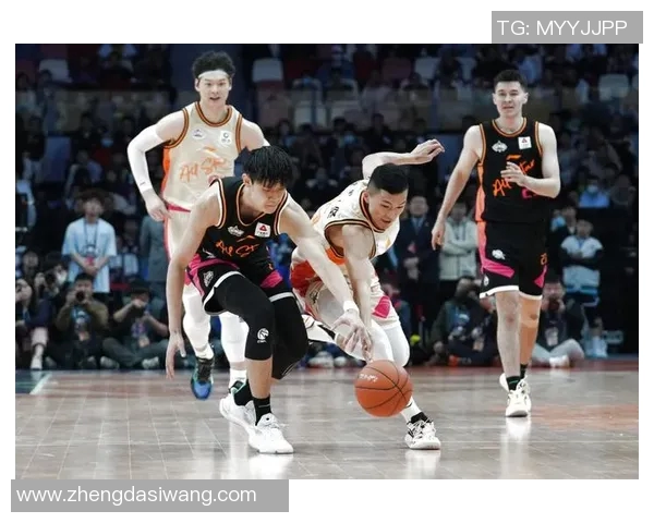 篮球明星温暖瞬间分享让爱与希望在赛场上绽放
